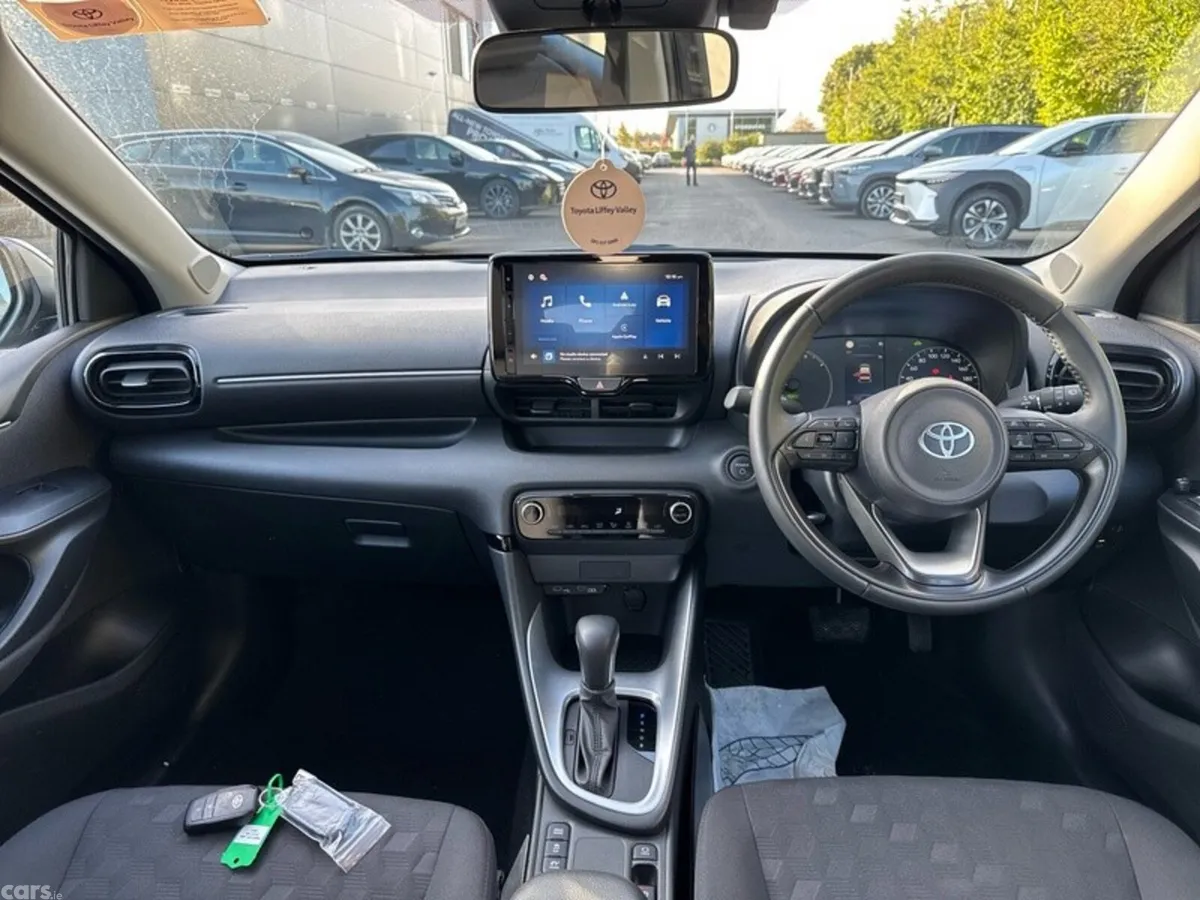 Toyota Yaris Hatchback, Petrol Hybrid, 2026, Grey