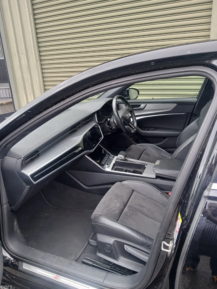 Audi A6 Saloon, Diesel, 2021, Black
