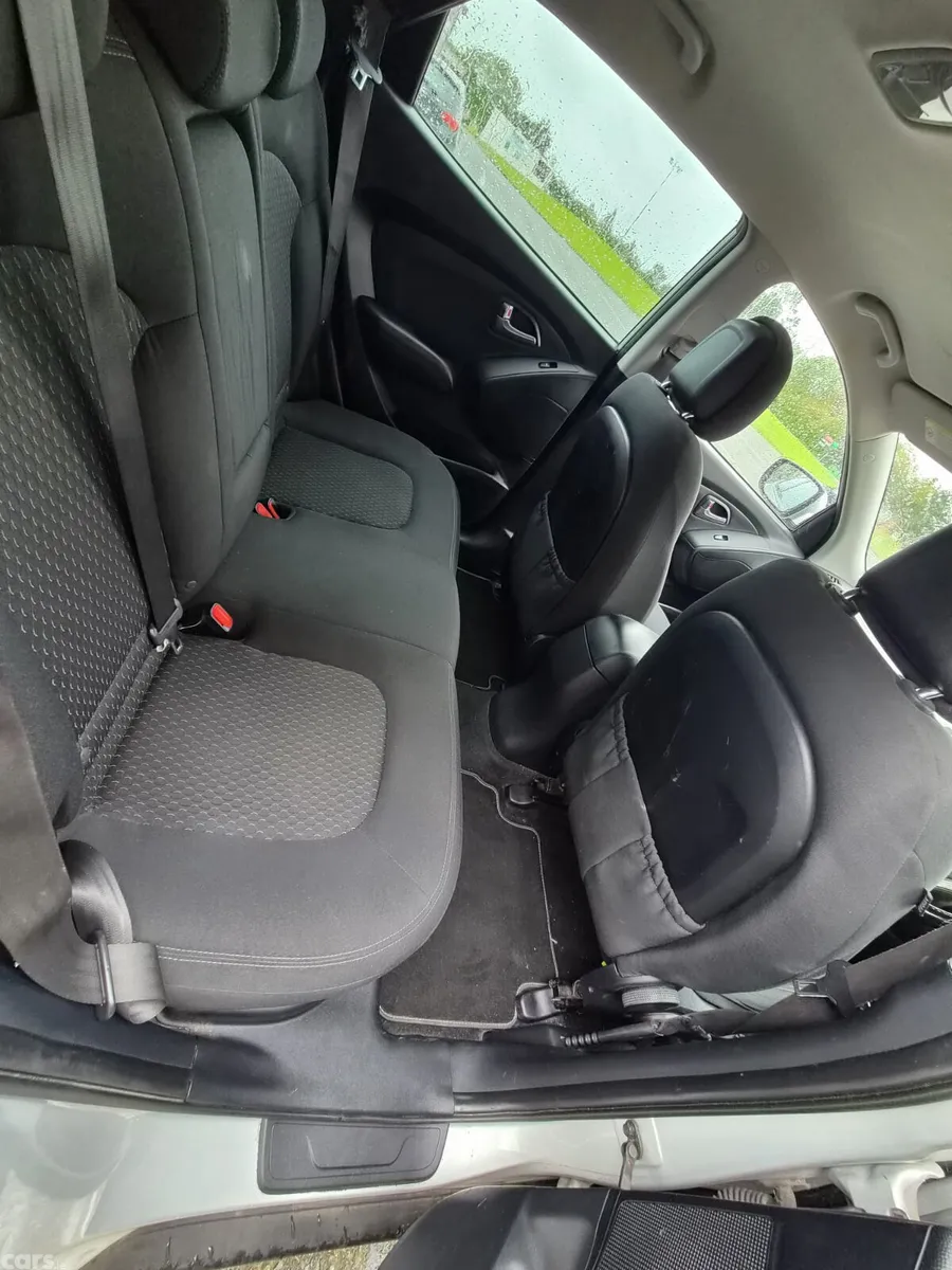Hyundai ix35 SUV, Diesel, 2012, Silver