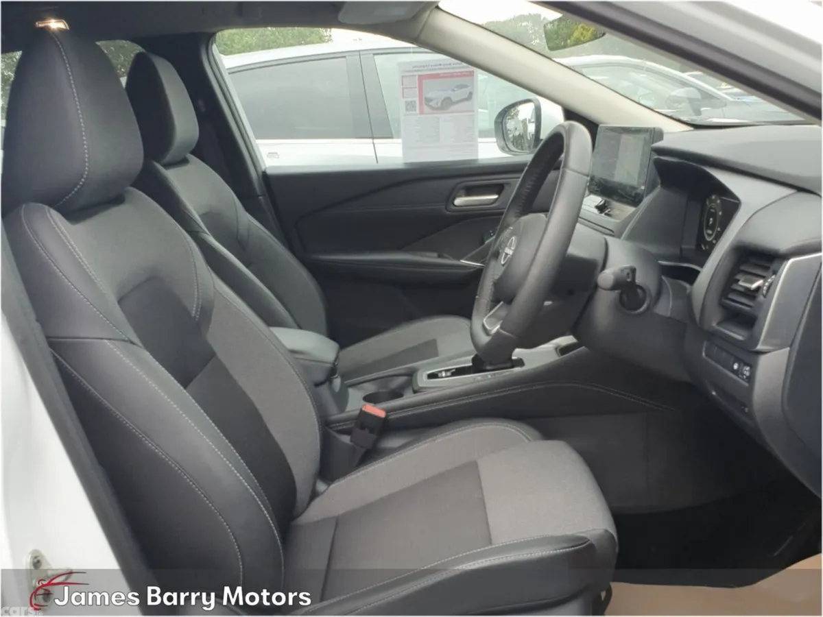 Nissan Qashqai MPV, Petrol Hybrid, 2026, White
