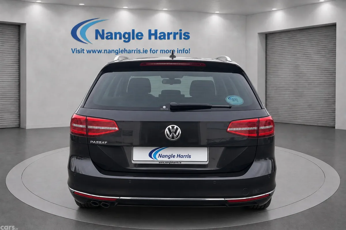 Volkswagen Passat Estate, Diesel, 2018, Grey