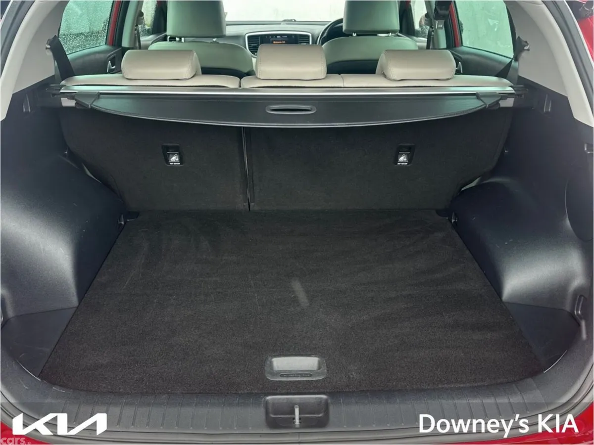Kia Sportage SUV, Diesel, 2021, Red