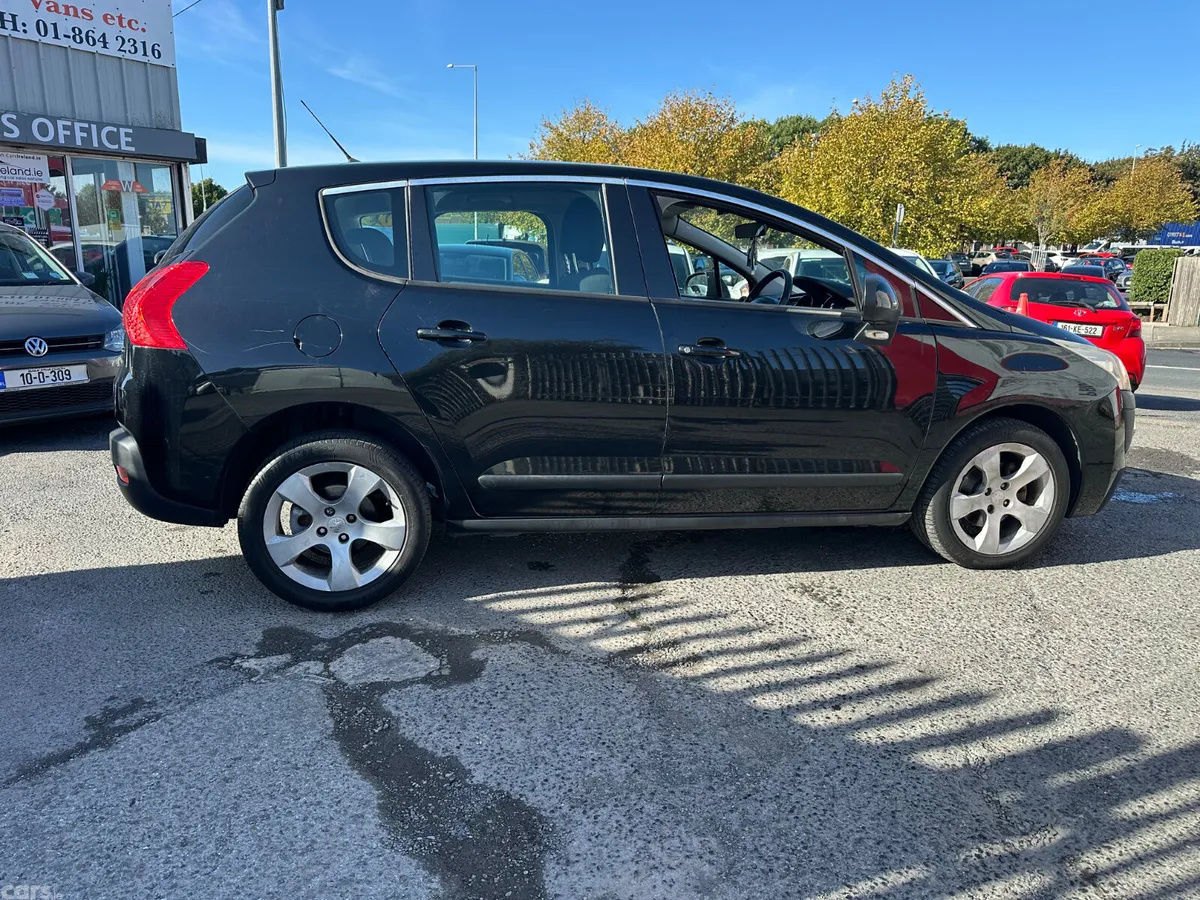 Peugeot 3008 Hatchback, Diesel, 2011, Black