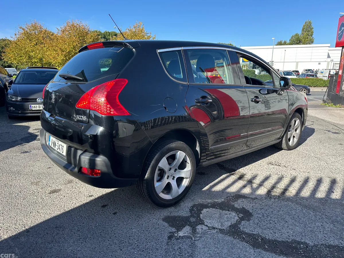 Peugeot 3008 Hatchback, Diesel, 2011, Black