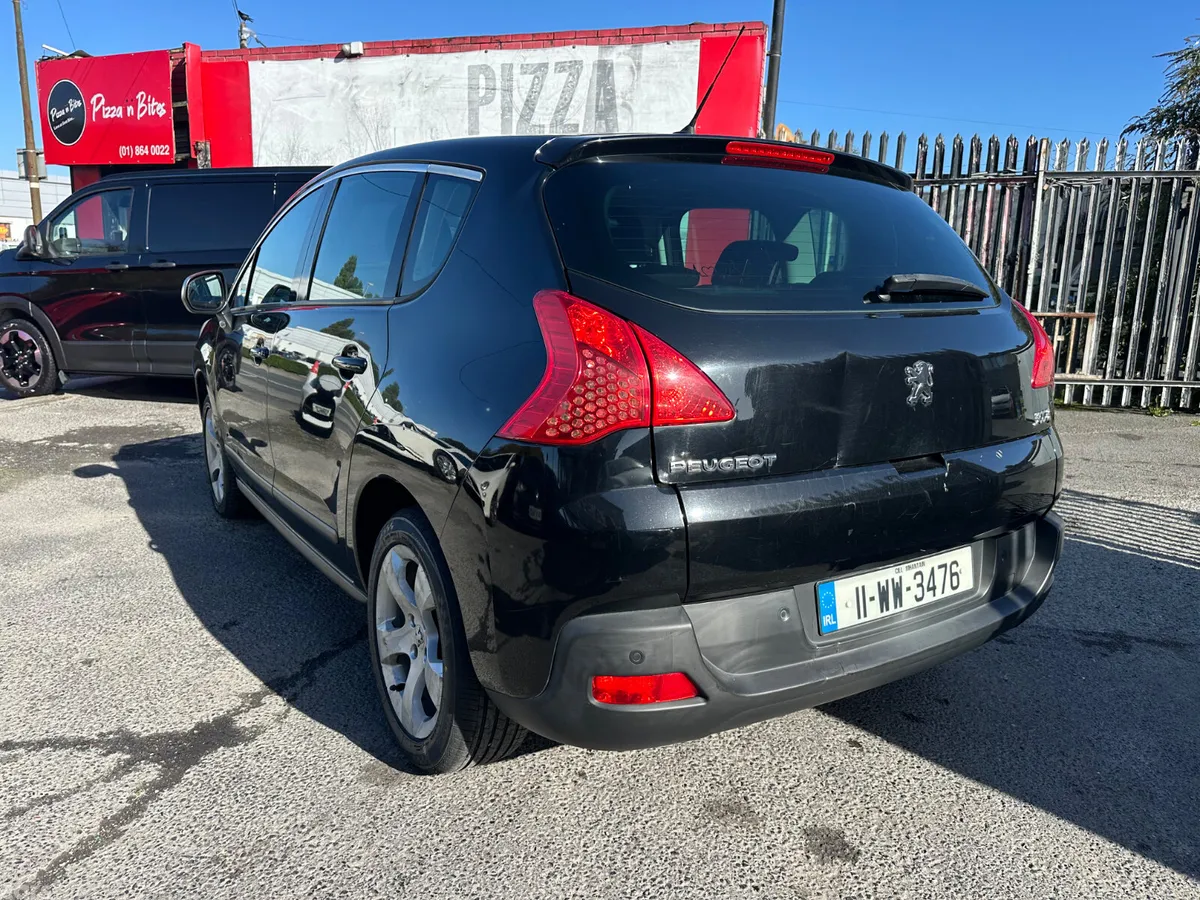 Peugeot 3008 Hatchback, Diesel, 2011, Black