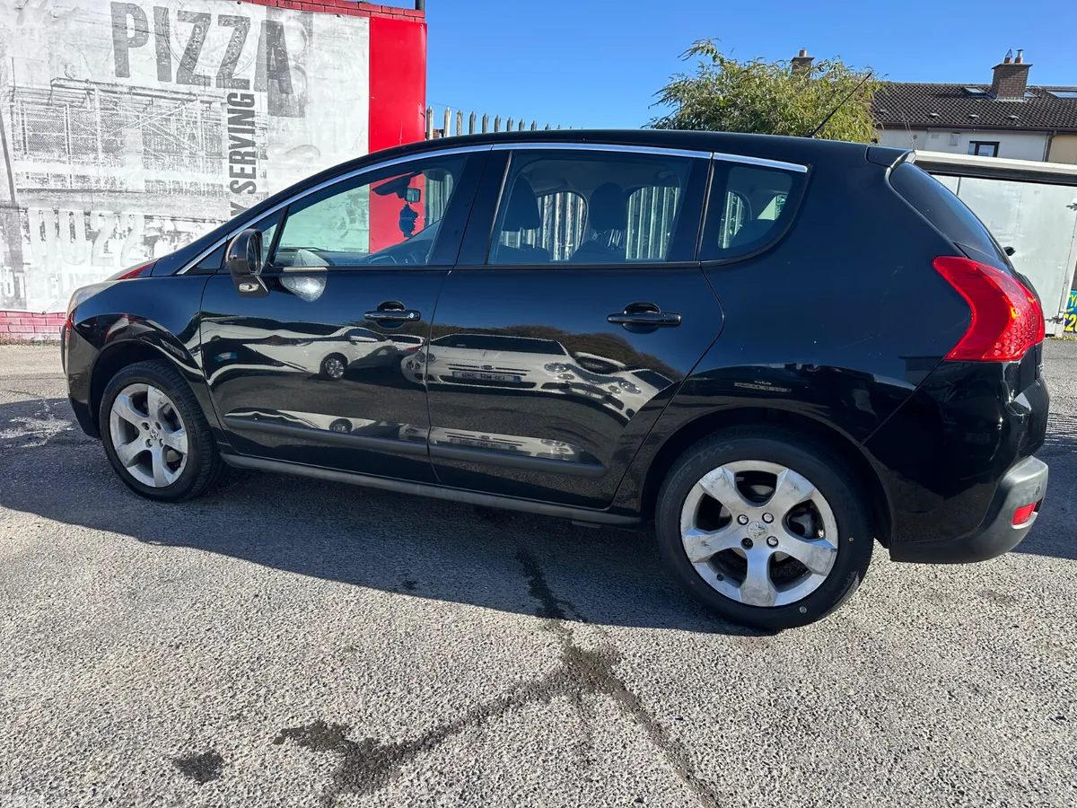 Peugeot 3008 Hatchback, Diesel, 2011, Black