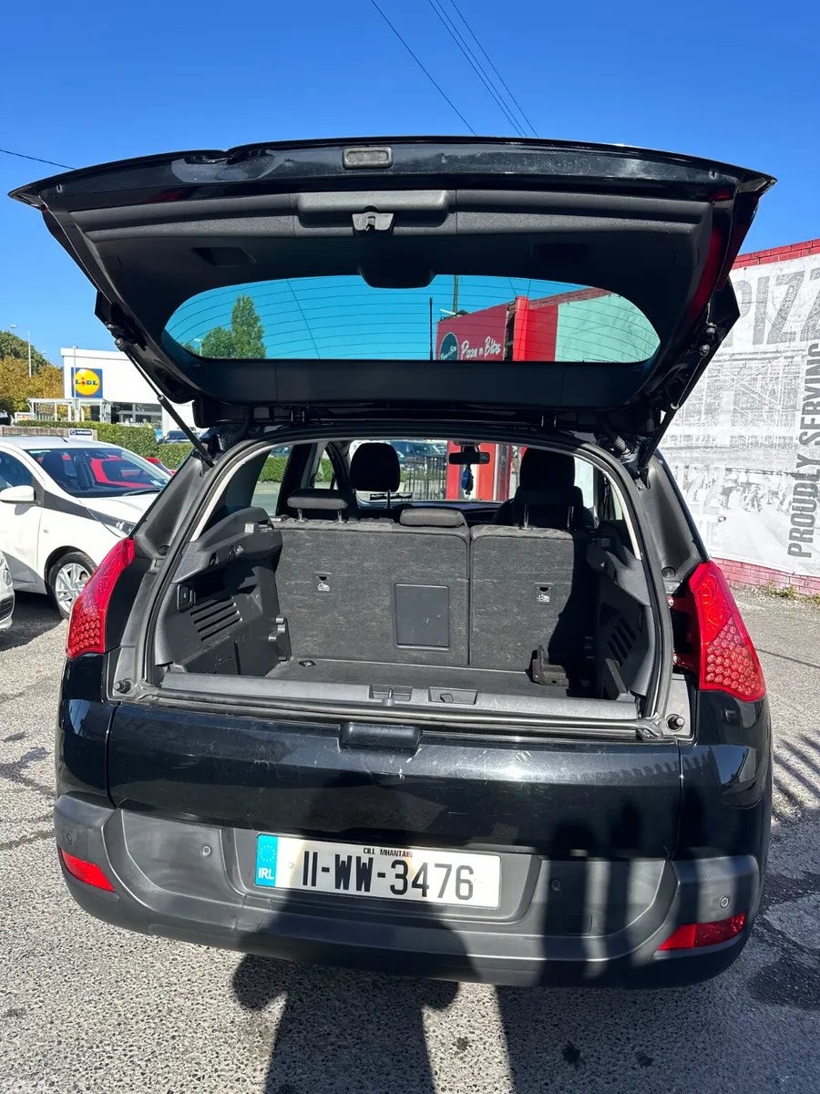 Peugeot 3008 Hatchback, Diesel, 2011, Black