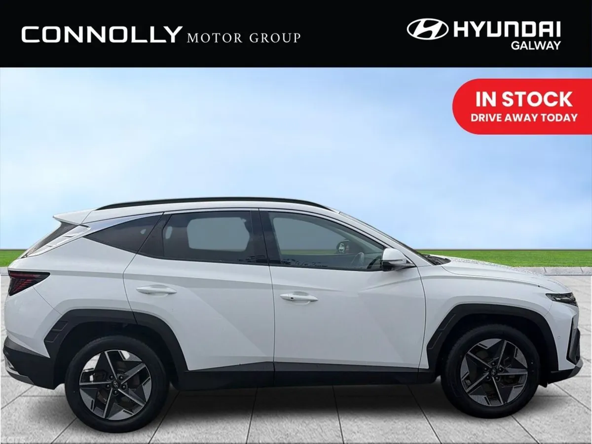 Hyundai Tucson SUV, Diesel, 2024, White