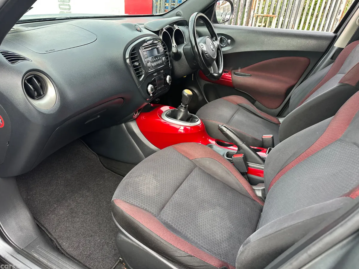 Nissan Juke SUV, Diesel, 2012, Grey