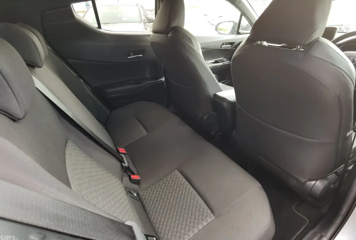 Toyota C-HR Hatchback, Petrol, 2023, Grey