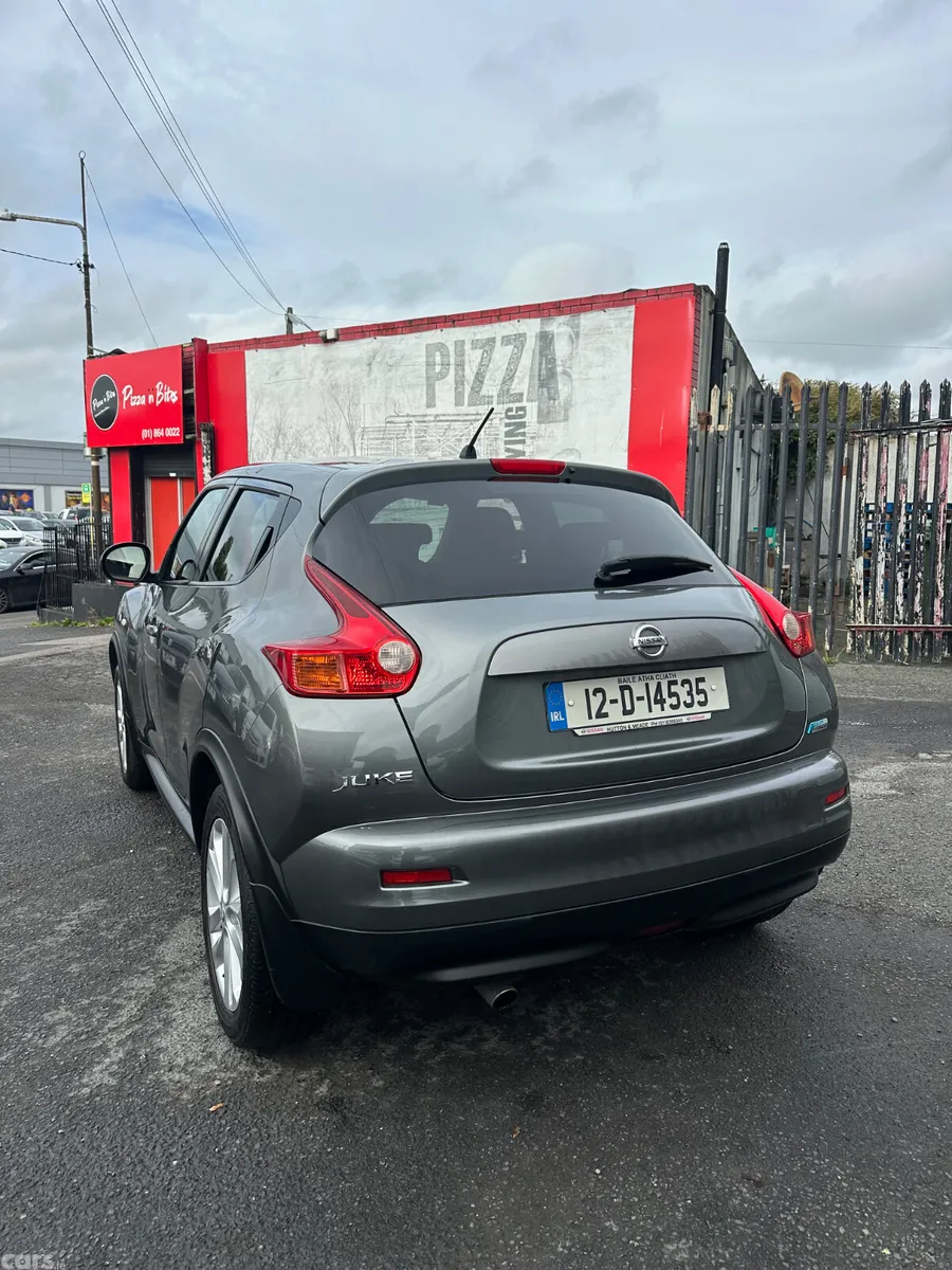 Nissan Juke SUV, Diesel, 2012, Grey