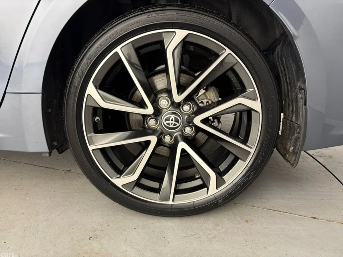 Toyota Corolla Saloon, Petrol Hybrid, 2023, Grey