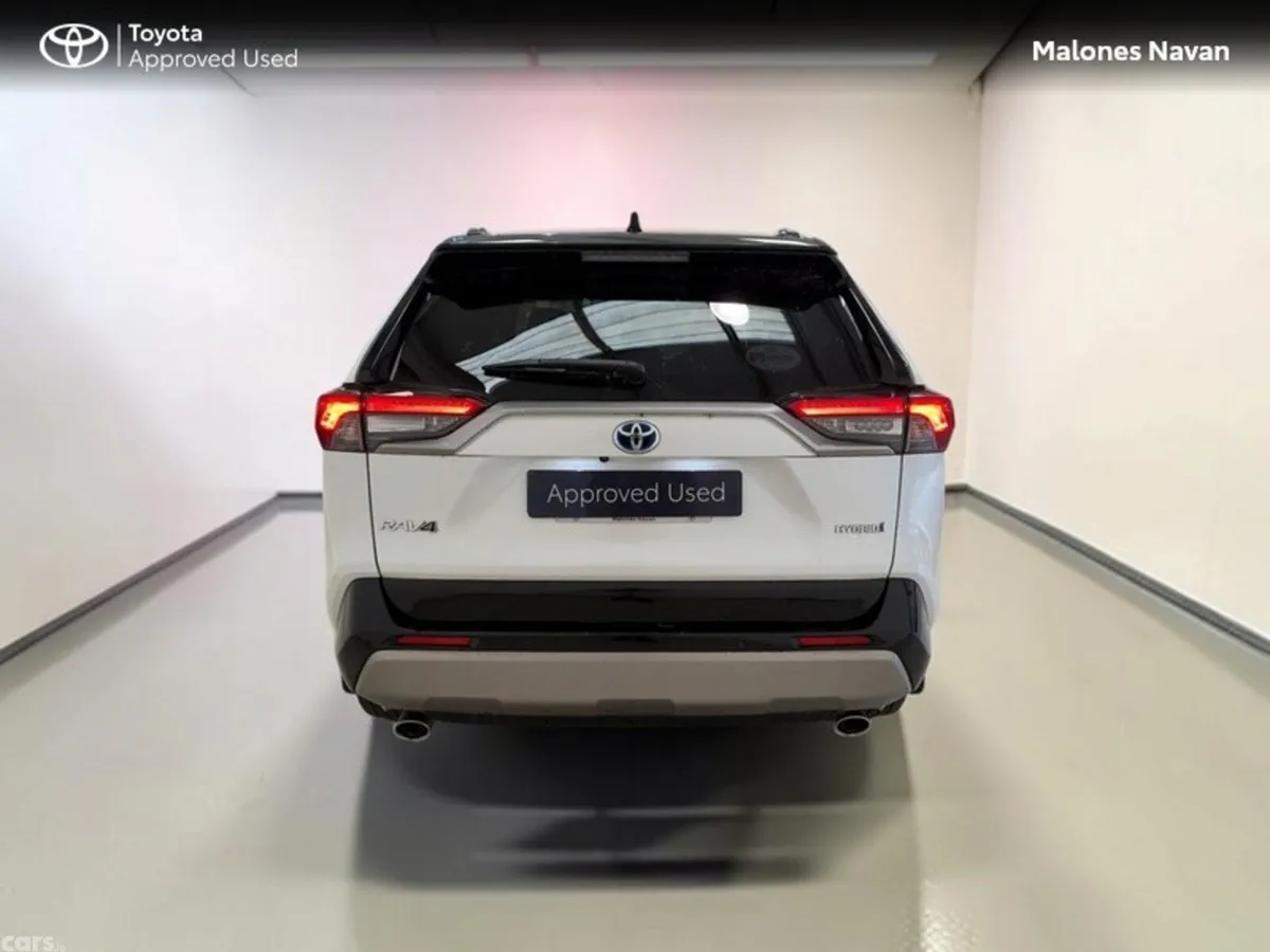 Toyota RAV4 SUV, Petrol Hybrid, 2023, White