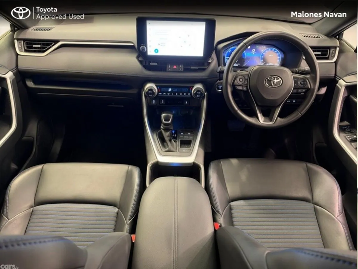 Toyota RAV4 SUV, Petrol Hybrid, 2023, White