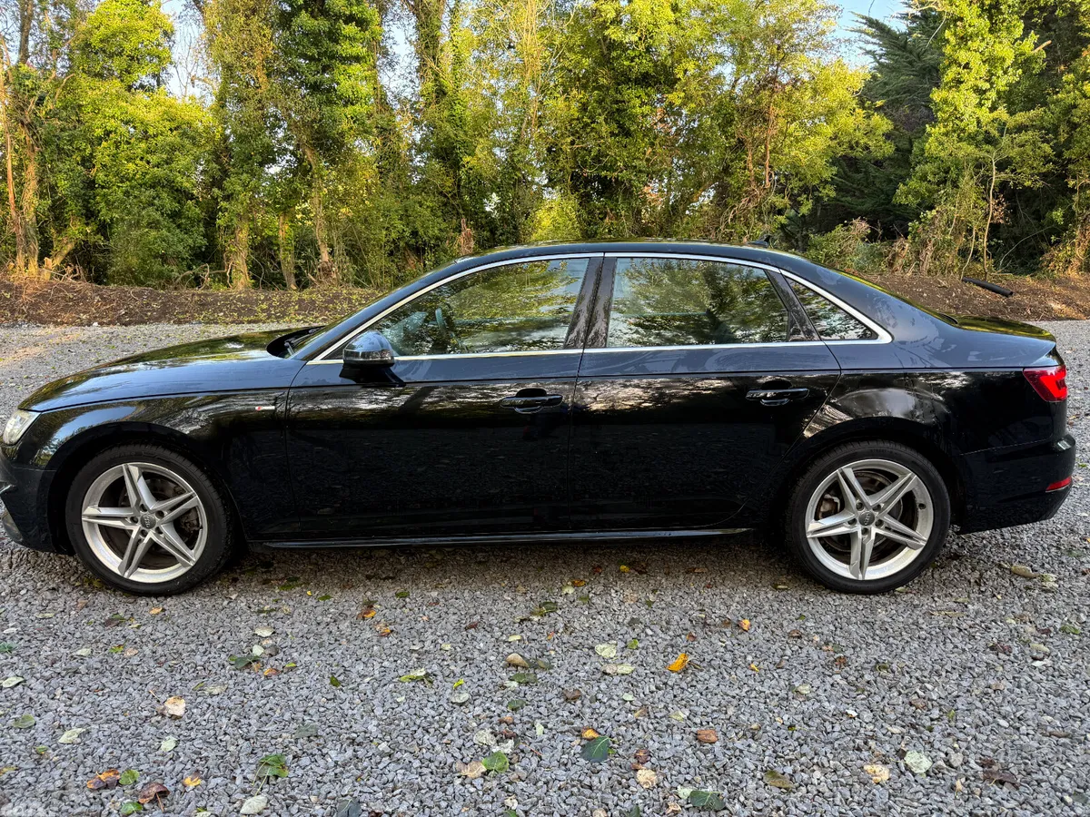 Audi A4 Saloon, Petrol, 2018, Black