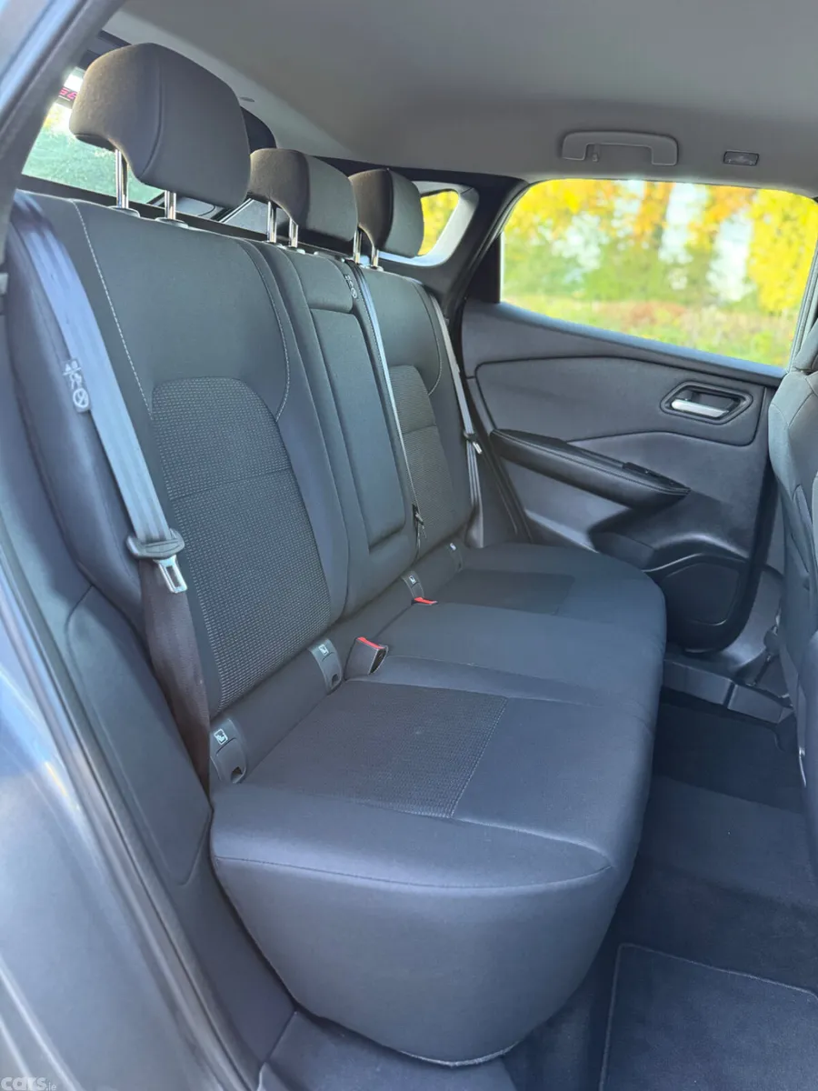 Nissan Qashqai MPV, Petrol, 2025, Grey