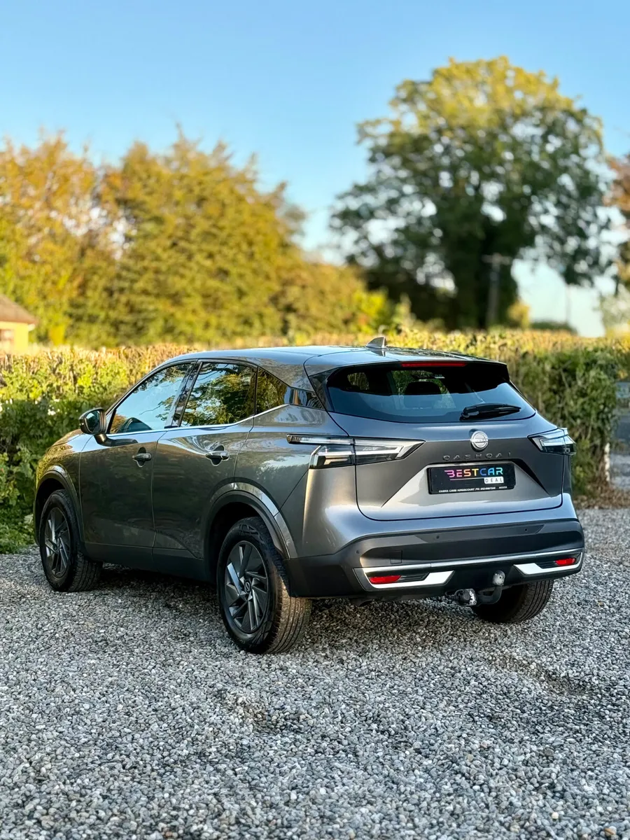 Nissan Qashqai MPV, Petrol, 2025, Grey