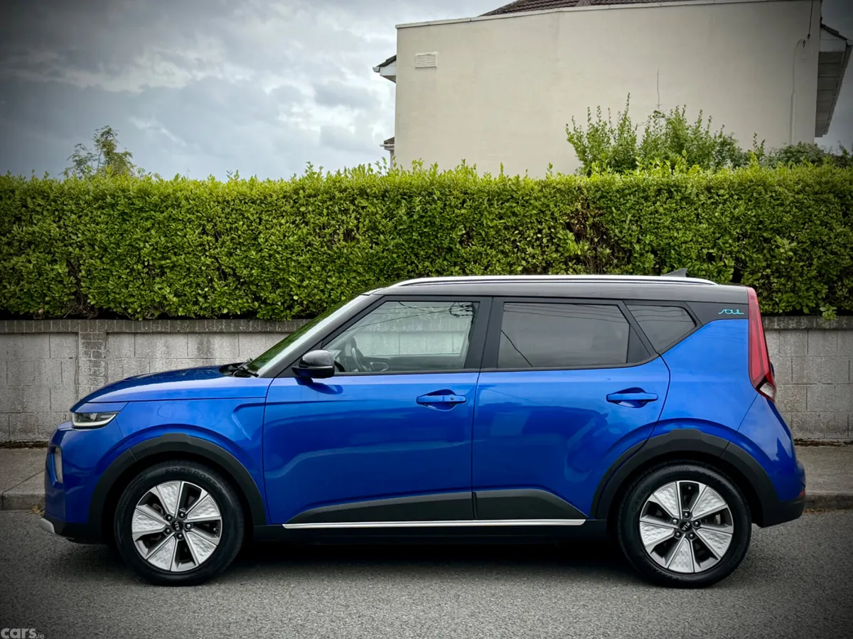 Kia Soul Hatchback, Electric, 2021, Blue
