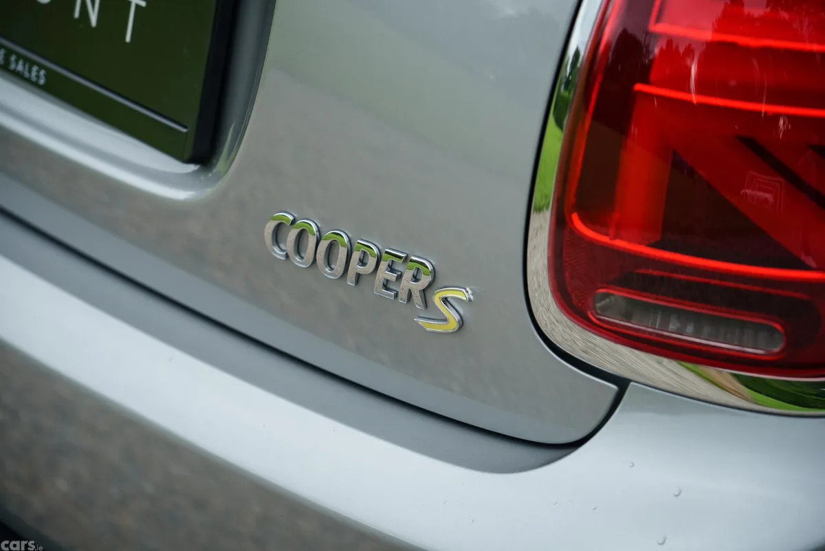 Mini Electric Hatchback, Electric, 2023, Grey