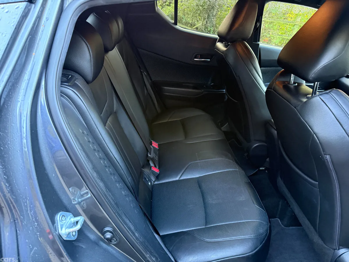 Toyota C-HR Hatchback, Petrol, 2019, Grey