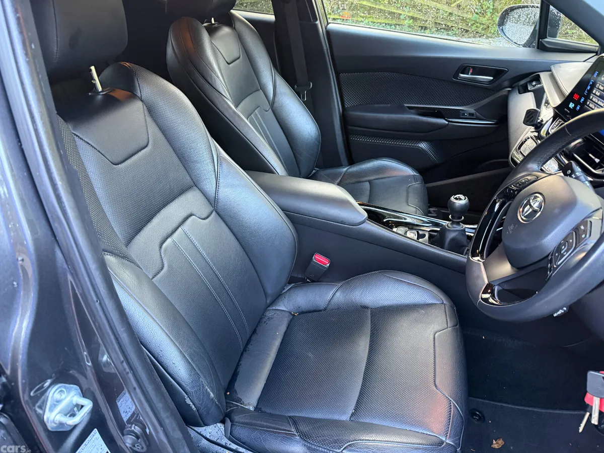 Toyota C-HR Hatchback, Petrol, 2019, Grey