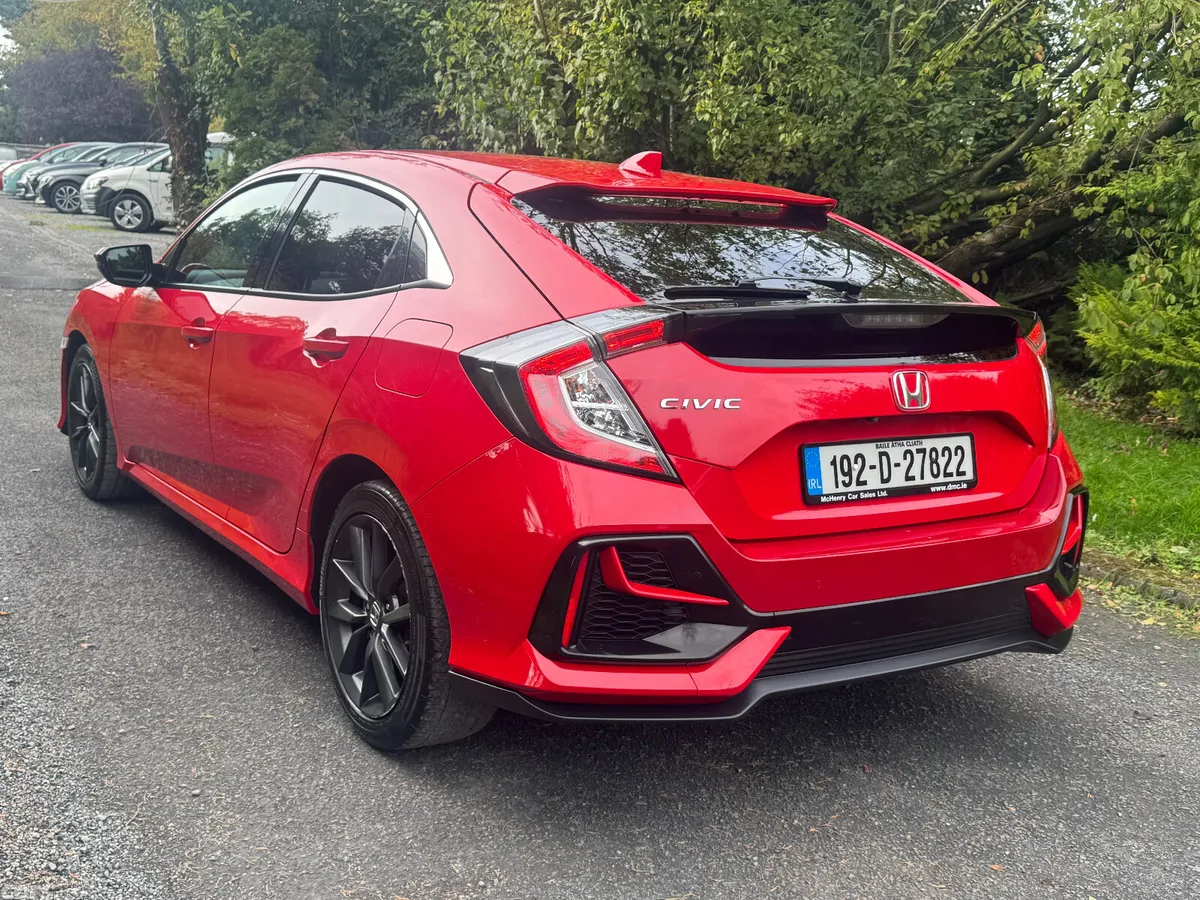 Honda Civic Hatchback, Diesel, 2019, Red
