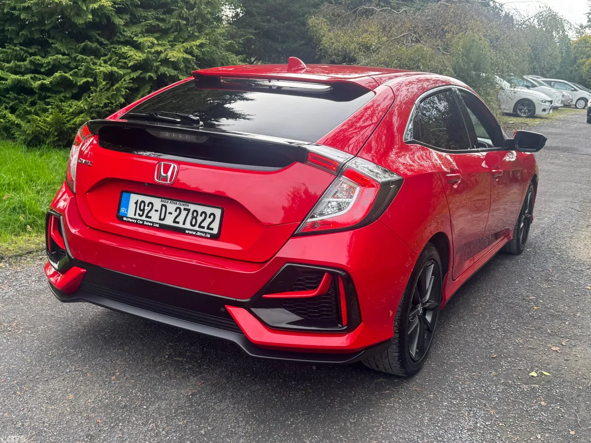 Honda Civic Hatchback, Diesel, 2019, Red
