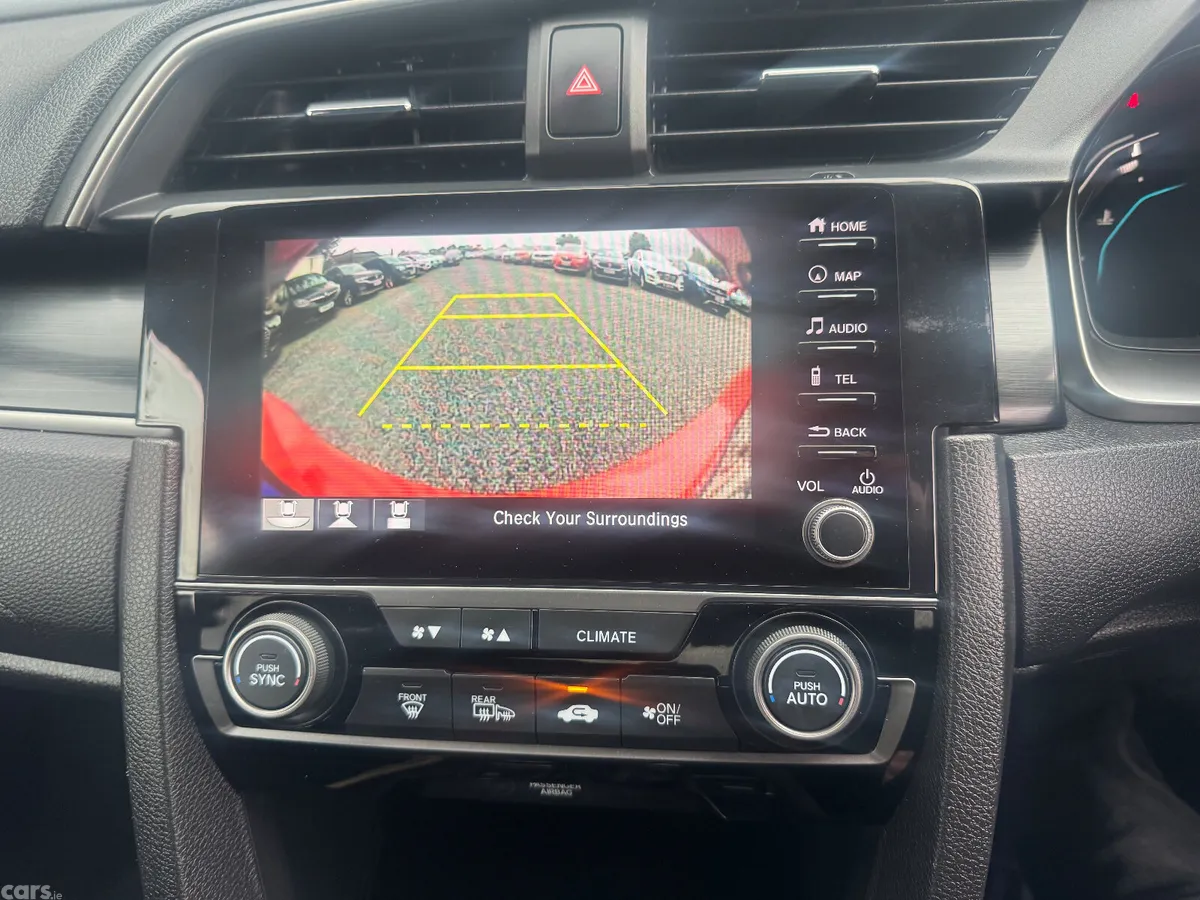 Honda Civic Hatchback, Diesel, 2019, Red