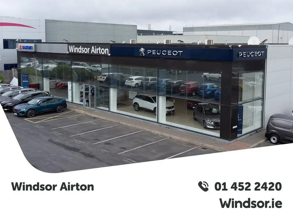 Peugeot 5008 MPV, Petrol, 2021, Blue