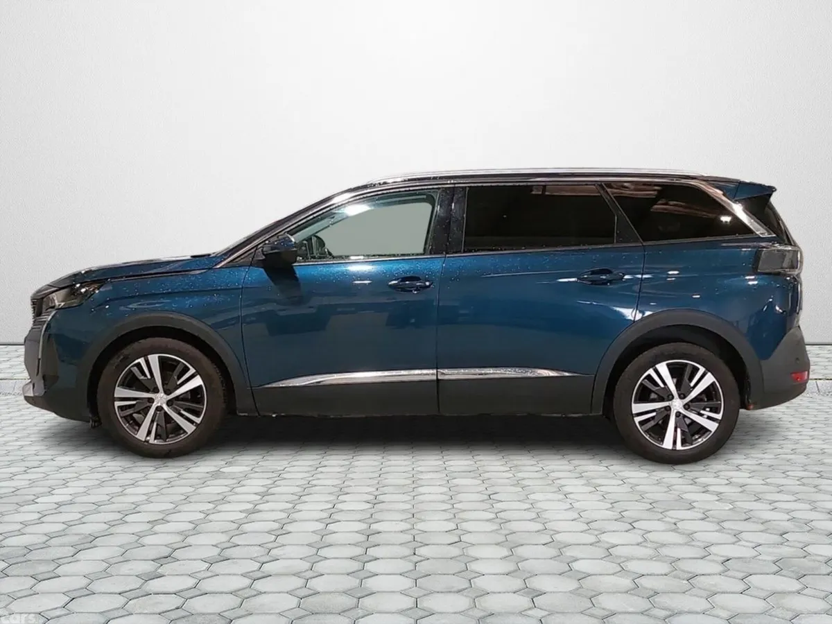 Peugeot 5008 MPV, Petrol, 2021, Blue