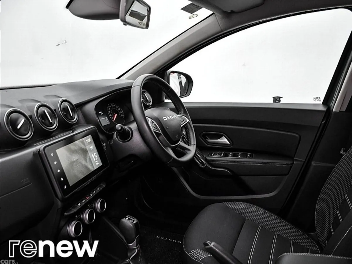 Dacia Duster SUV, Petrol, 2023, Grey