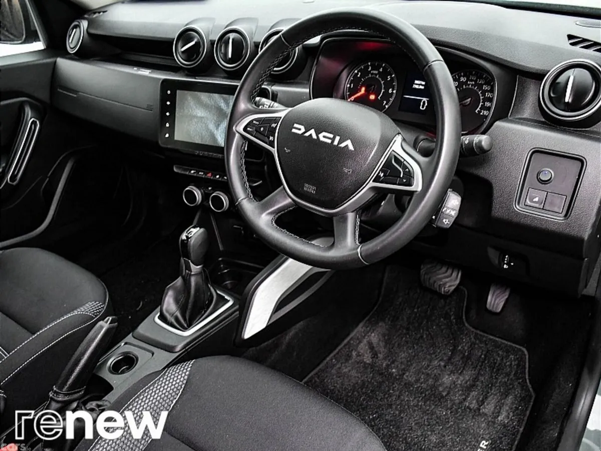 Dacia Duster SUV, Petrol, 2023, Grey