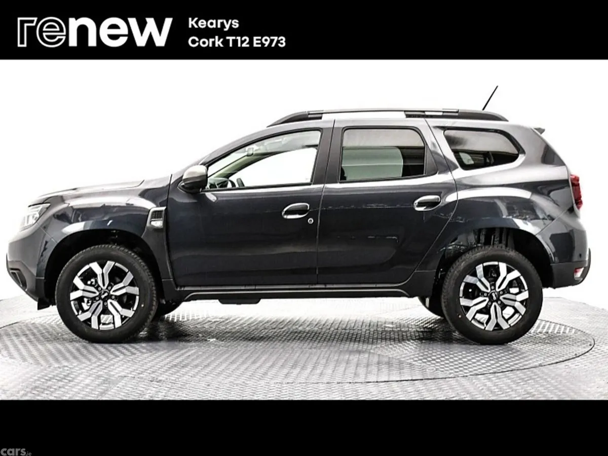 Dacia Duster SUV, Petrol, 2023, Grey