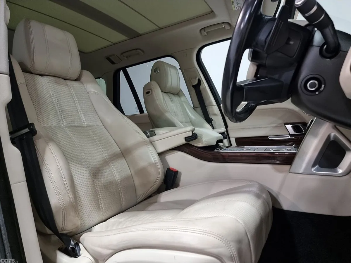 Land Rover Range Rover SUV, Diesel, 2015, Black