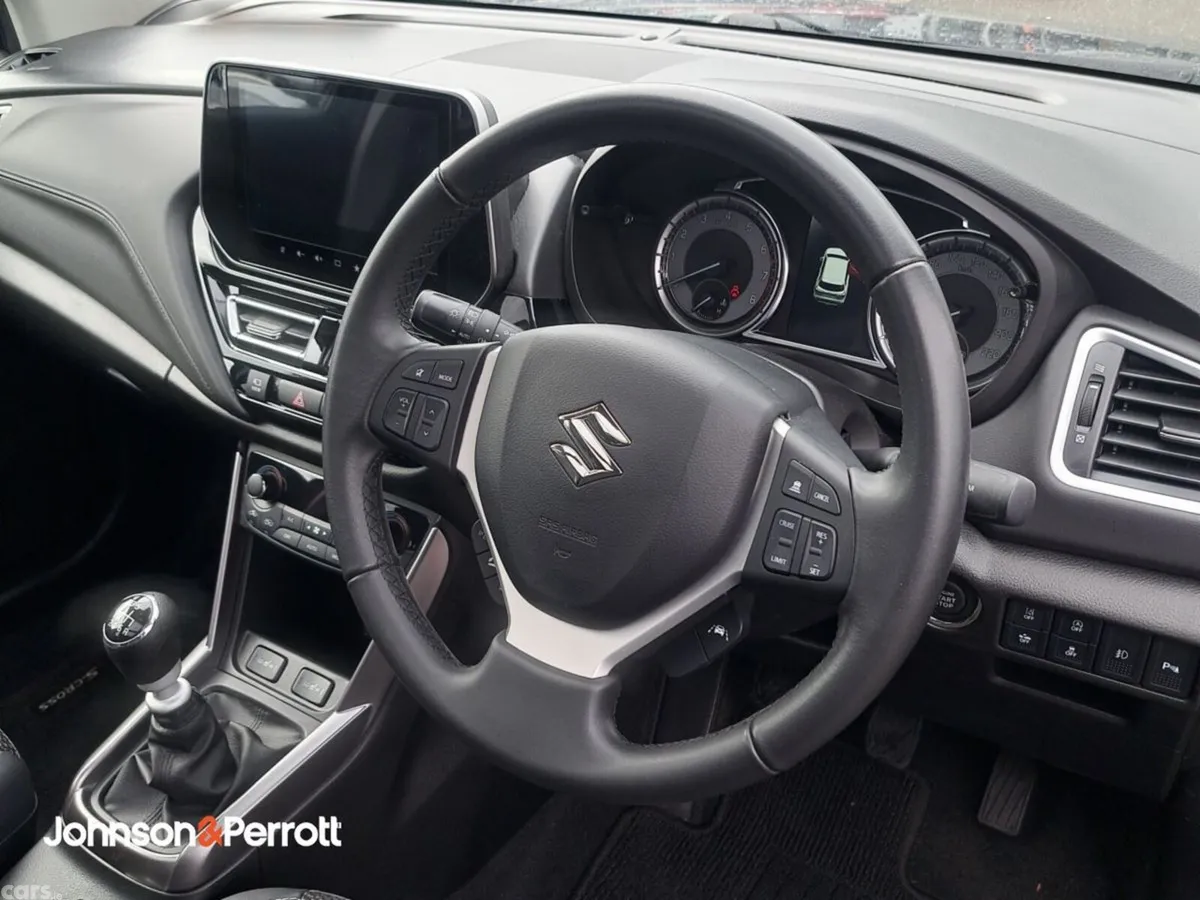 Suzuki SX4 S-Cross Hatchback, Petrol, 2023, Blue