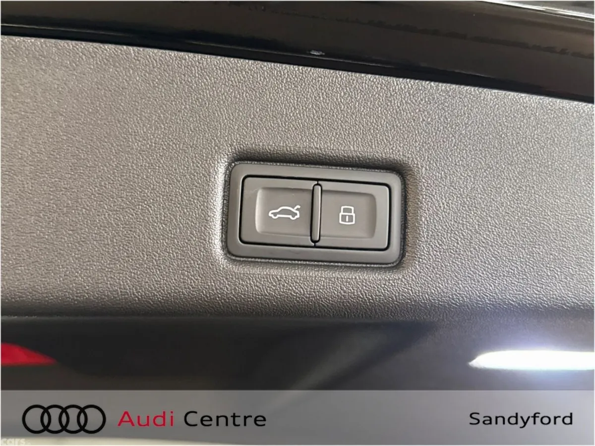 Audi Q5 SUV, Petrol Plug-in Hybrid, 2026, Black