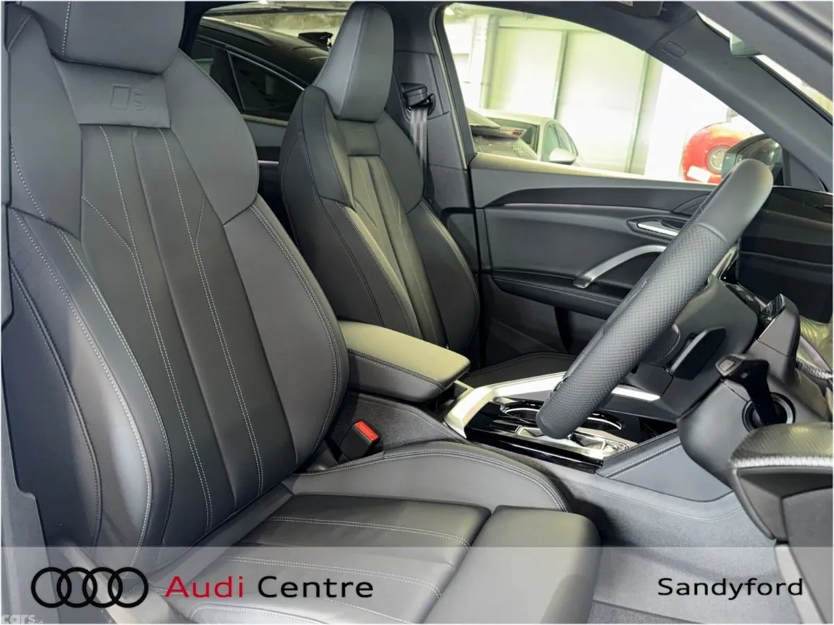 Audi Q5 Hatchback, Petrol Plug-in Hybrid, 2026, White