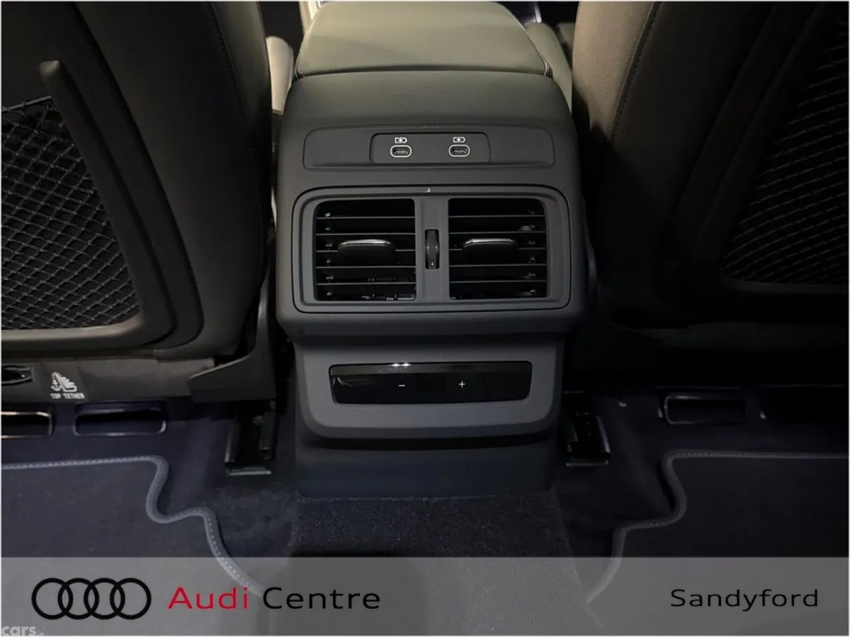 Audi Q5 Hatchback, Petrol Plug-in Hybrid, 2026, White