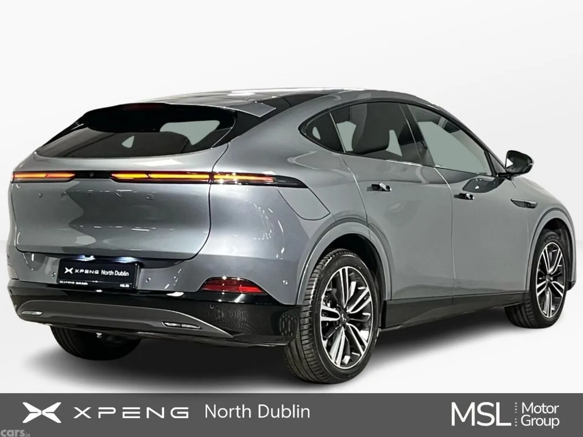 XPeng G6 Hatchback, Electric, 2025, Grey