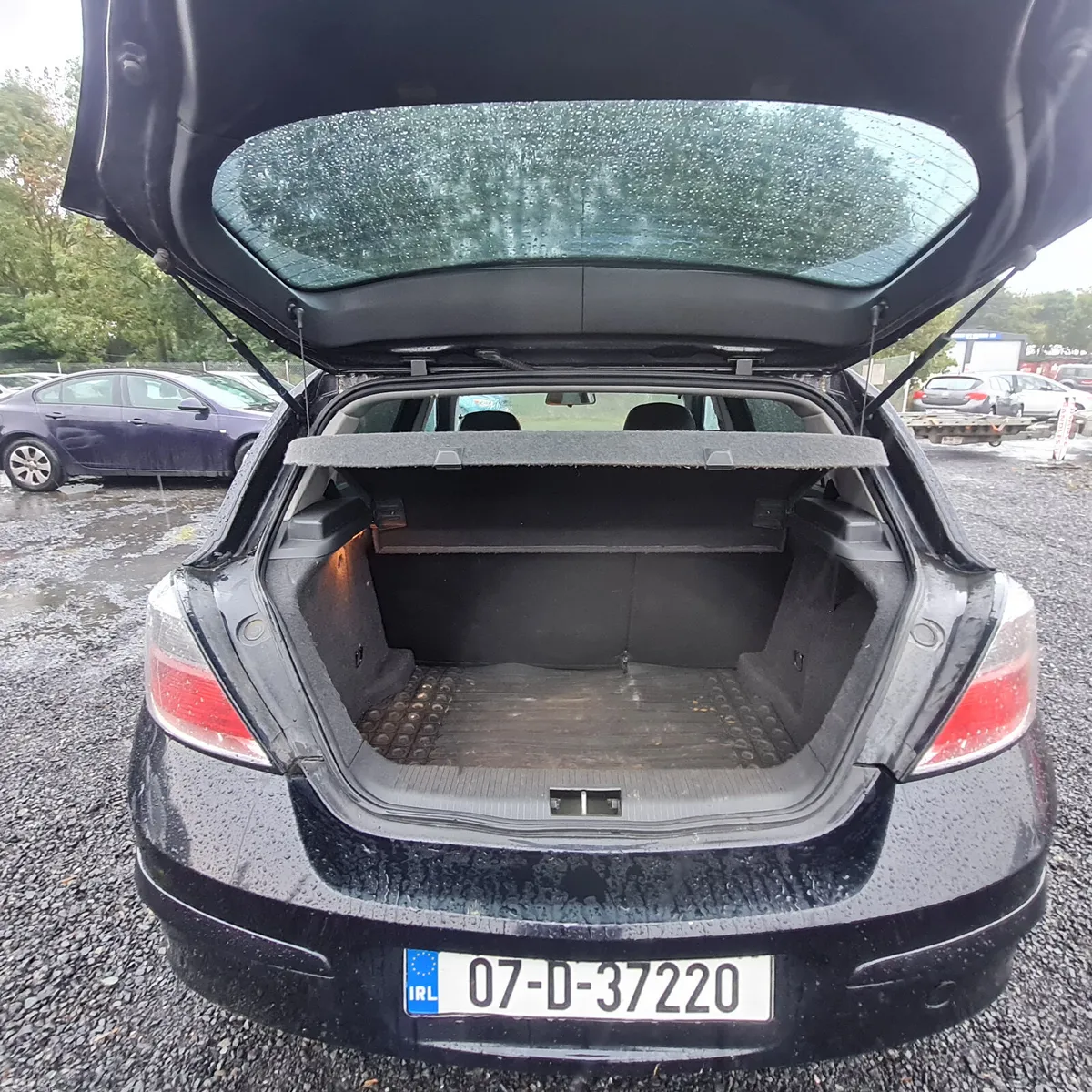 Opel Astra Hatchback, Petrol, 2007, Black