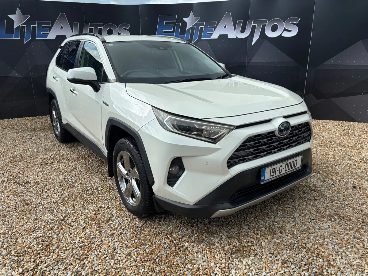 Toyota RAV4 SUV, Petrol Hybrid, 2019, White