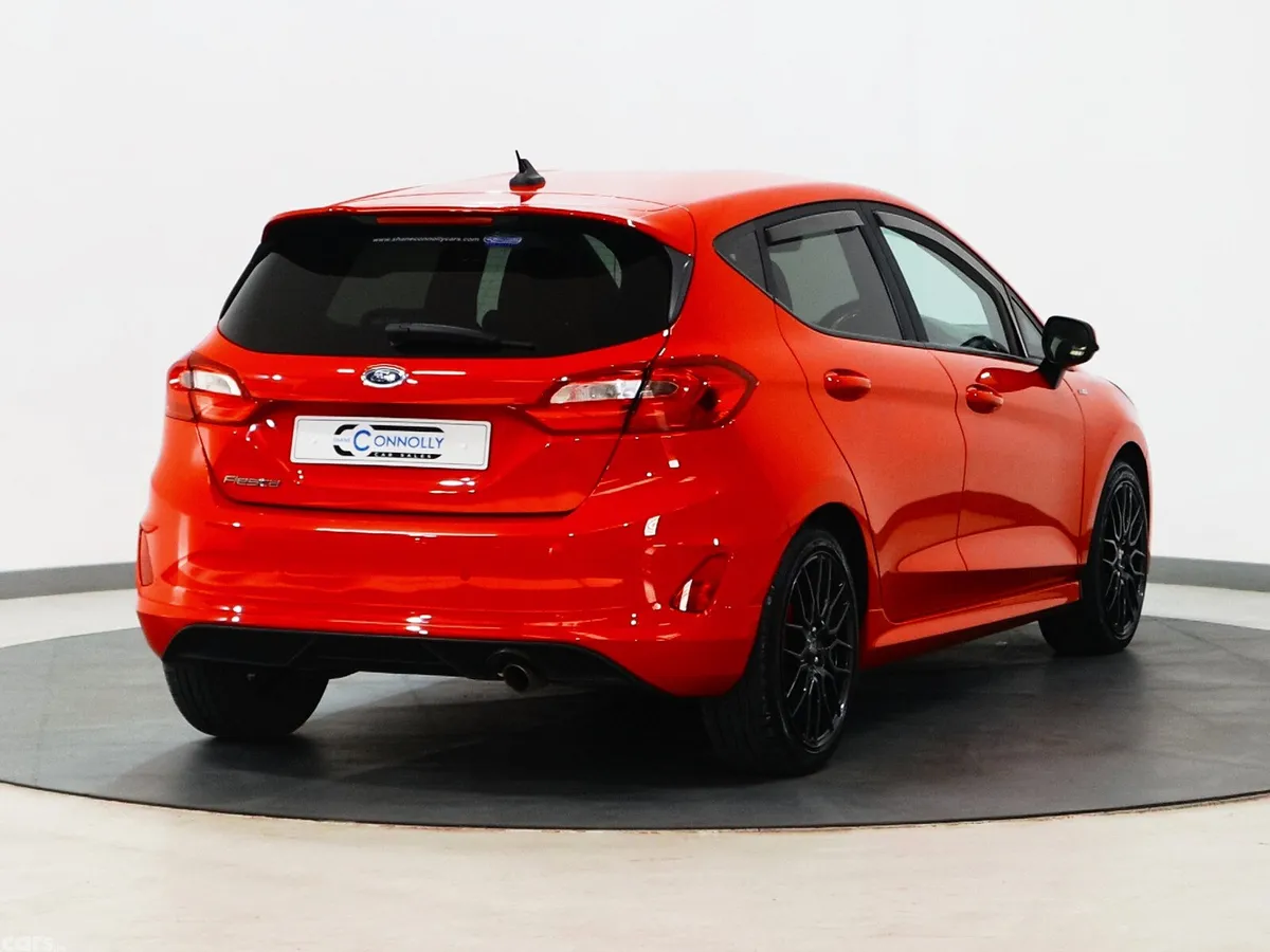 Ford Fiesta Hatchback, Petrol, 2021, Red
