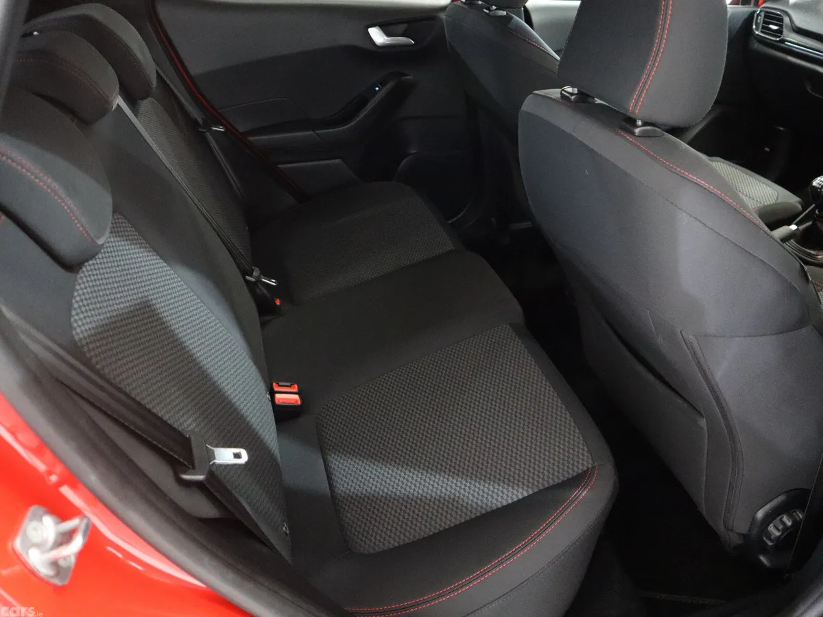 Ford Fiesta Hatchback, Petrol, 2021, Red