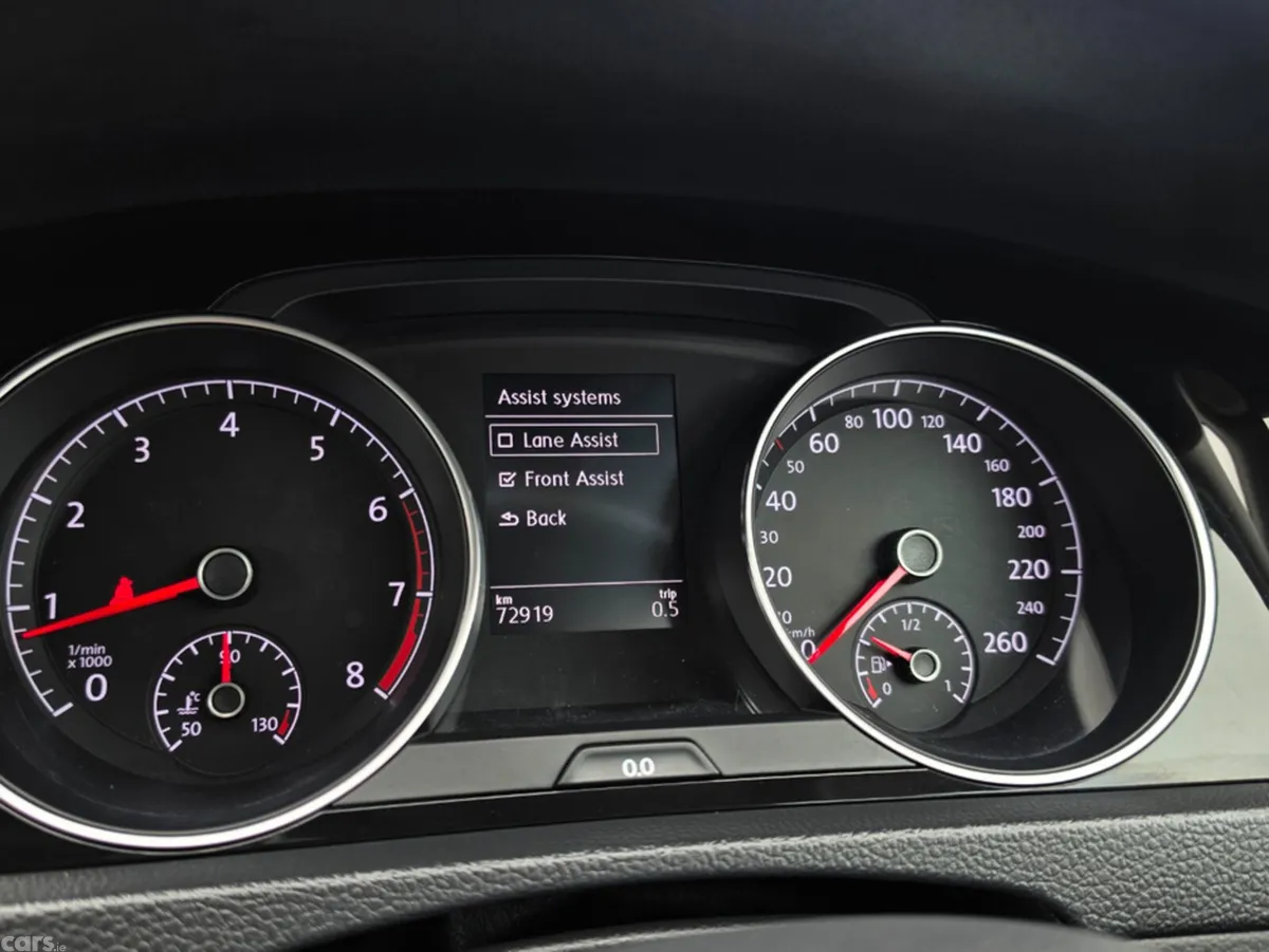 Volkswagen Golf Hatchback, Petrol, 2015, White