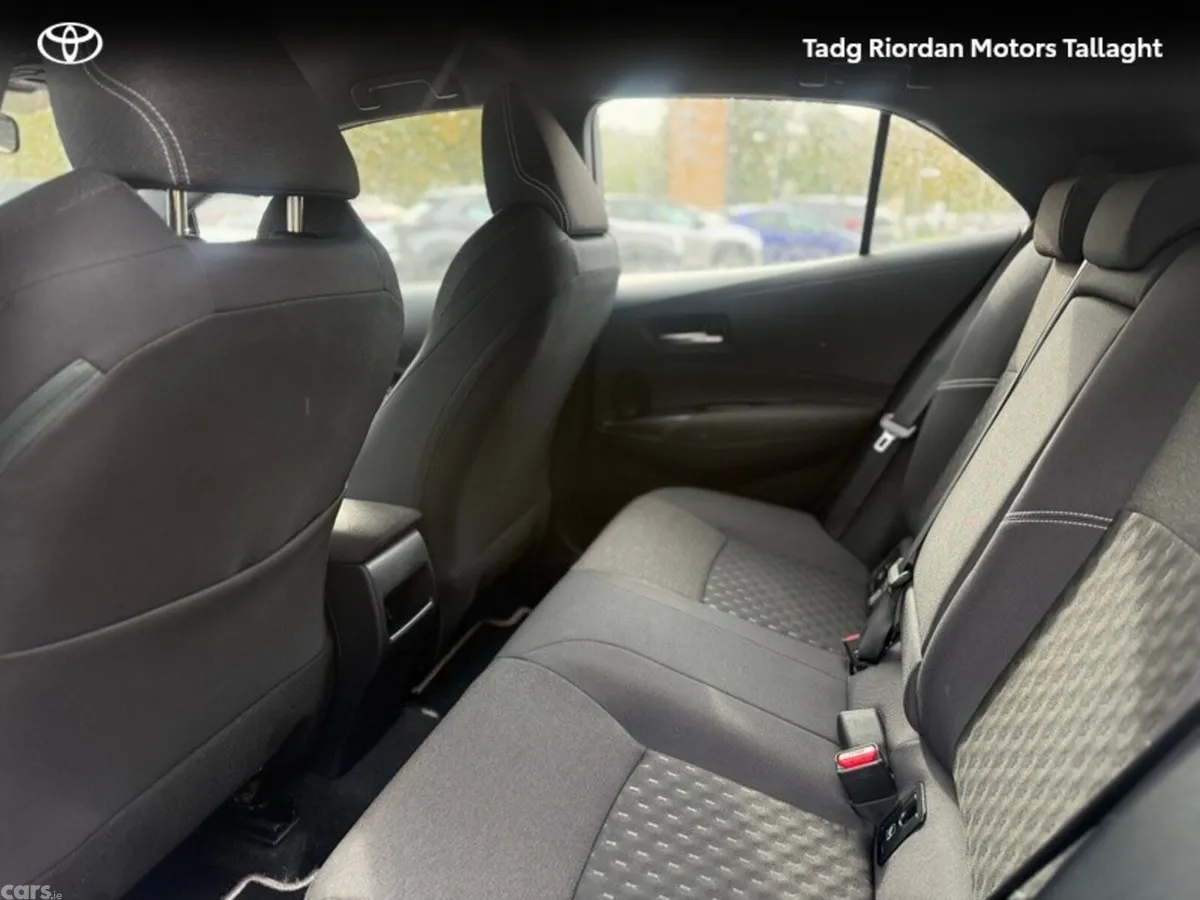Toyota Corolla Hatchback, Petrol Hybrid, 2023, Black