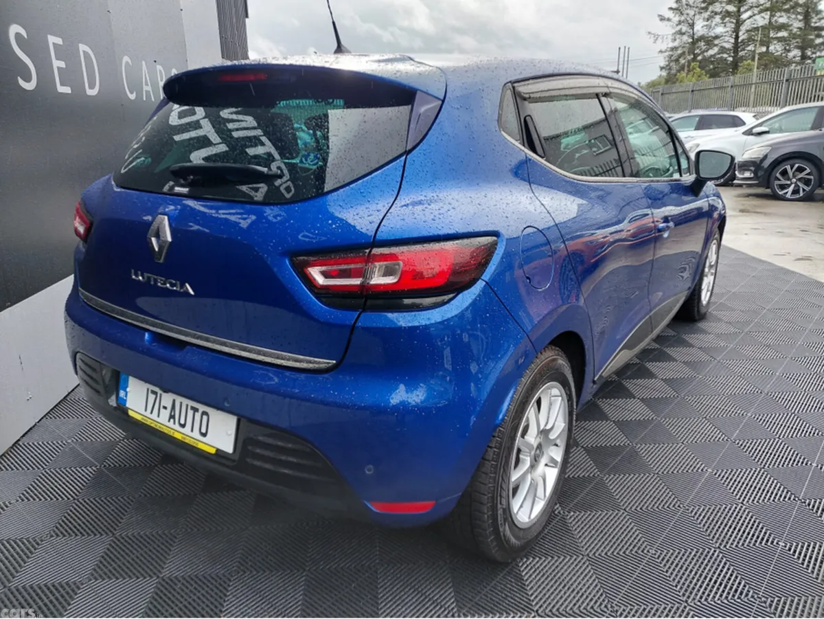Renault Clio Hatchback, Petrol, 2017, Blue