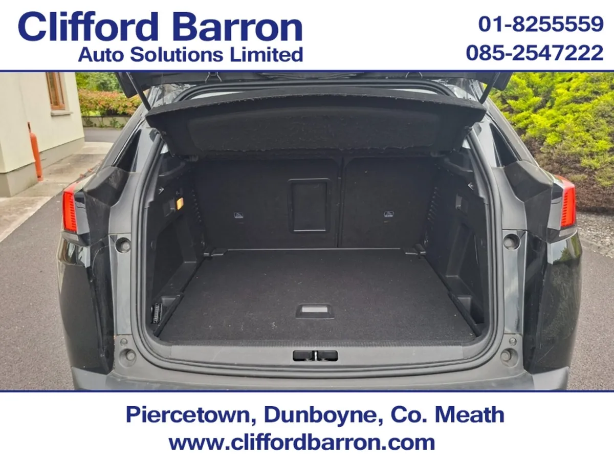 Peugeot 3008 MPV, Petrol, 2019, Black