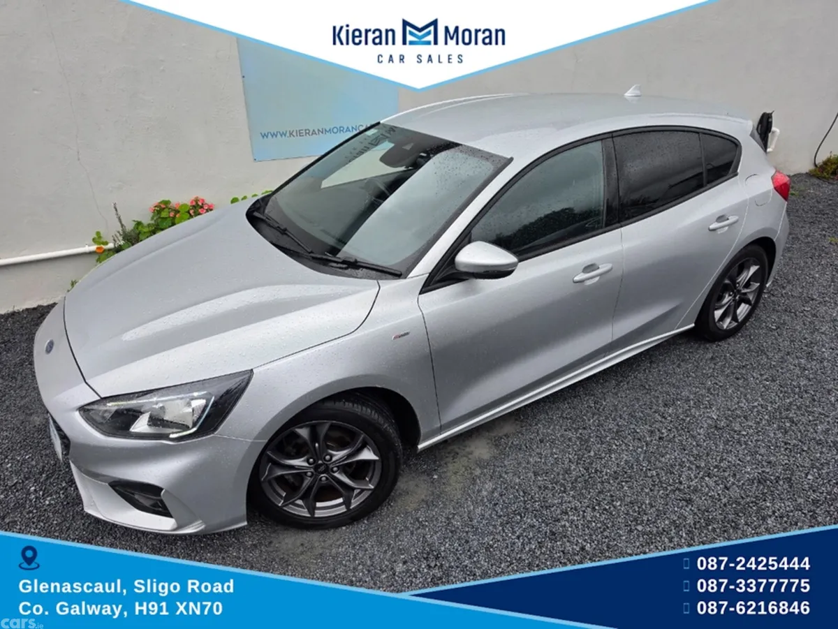 Ford Focus Hatchback, Diesel, 2019, Silver