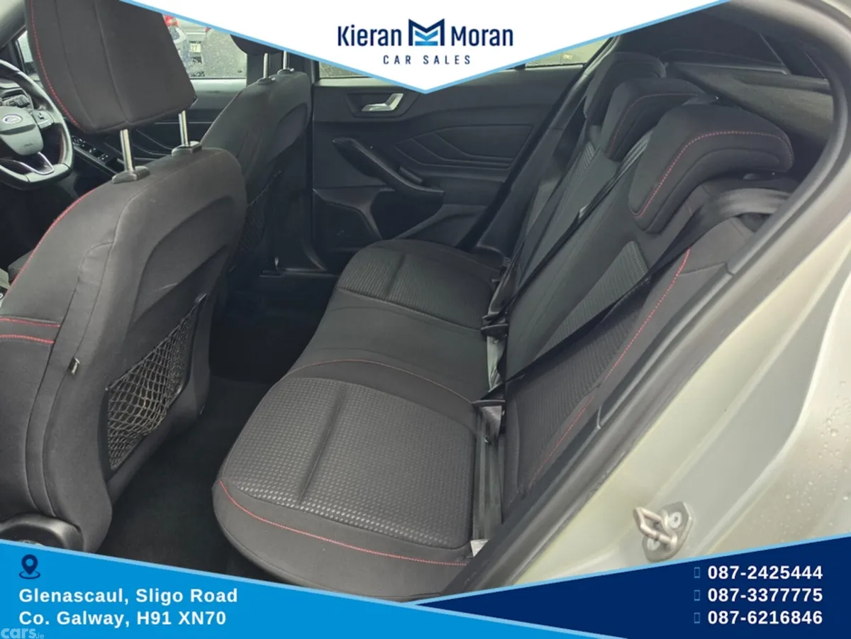 Ford Focus Hatchback, Diesel, 2019, Silver