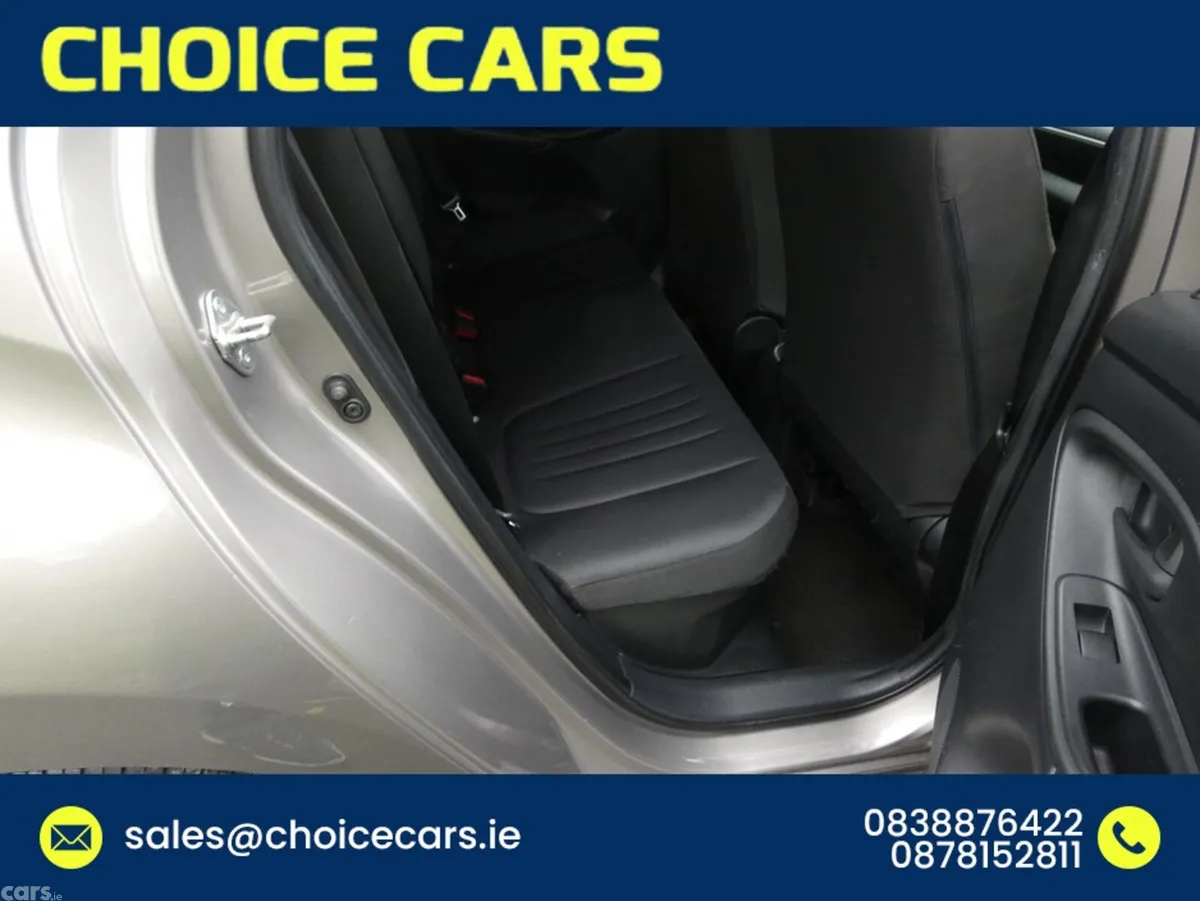 Toyota Yaris Hatchback, Petrol Hybrid, 2021, Bronze